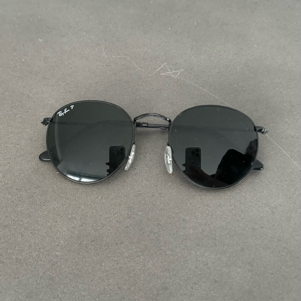 Ray Ban Polarized Round Metal Sunglasses, Black